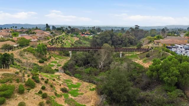 321 William Pittenger Place, Fallbrook, CA 92028