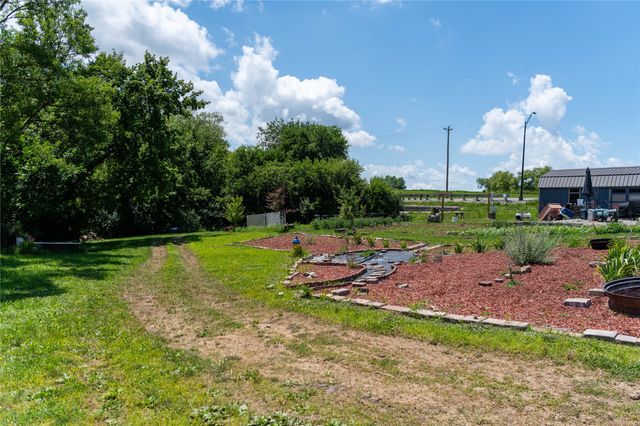 13 Brook Circle, Pella, IA 50219