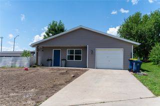 13 Brook Circle, Pella, IA 50219