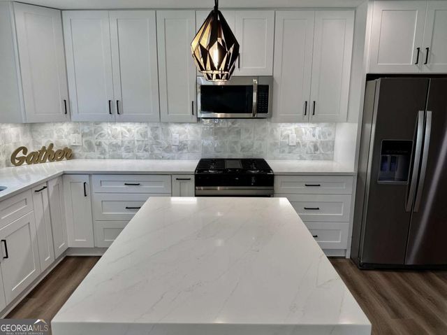 1937 Don Juan Lane, Decatur, GA 30032