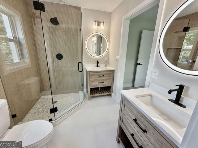 1937 Don Juan Lane, Decatur, GA 30032