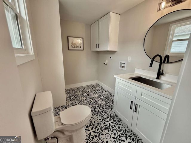 1937 Don Juan Lane, Decatur, GA 30032