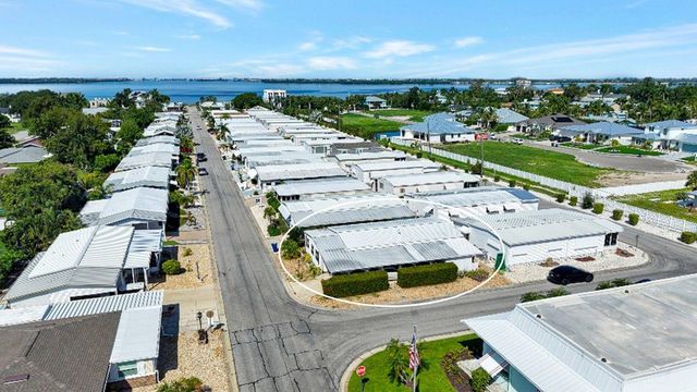 47 CABALLO WAY, Bradenton, FL 34209