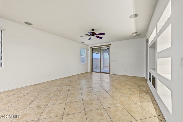 4328 W POWELL Drive, New River, AZ 85087