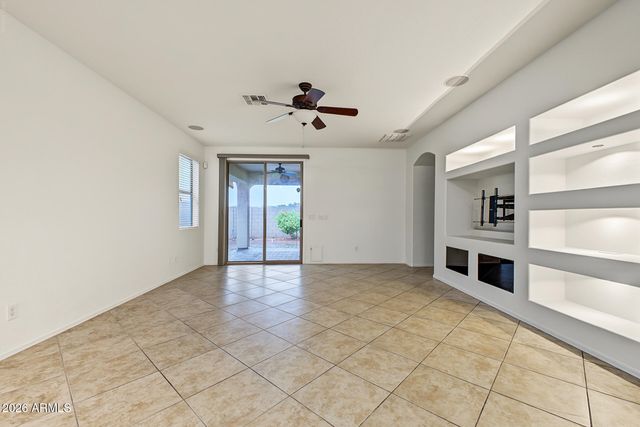 4328 W POWELL Drive, New River, AZ 85087