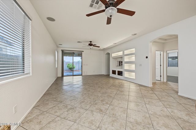 4328 W POWELL Drive, New River, AZ 85087