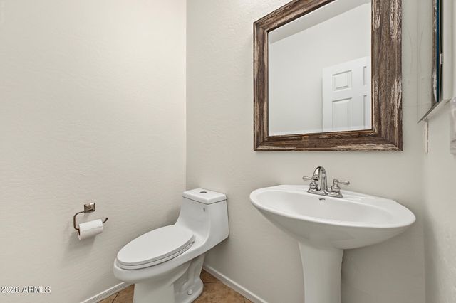 4328 W POWELL Drive, New River, AZ 85087