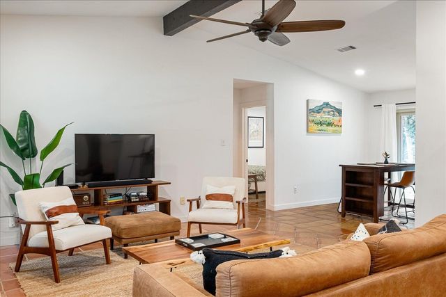 2909 Philo ST, San Marcos, TX 78666