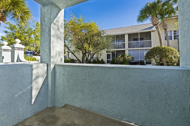 1625 SE Green Acres Cir Apt Y102, Port St Lucie, FL 34952
