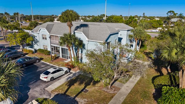1625 SE Green Acres Cir Apt Y102, Port St Lucie, FL 34952