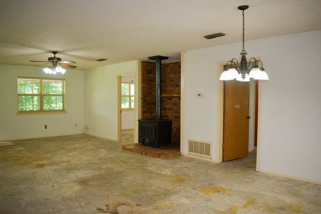 300 Bethel Road, Como, TX 75431