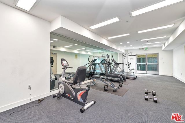 332 S Oxford Avenue 106, Los Angeles, CA 90020