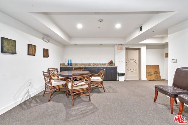 332 S Oxford Avenue 106, Los Angeles, CA 90020