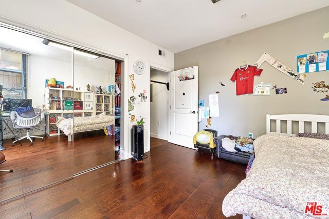 332 S Oxford Avenue 106, Los Angeles, CA 90020