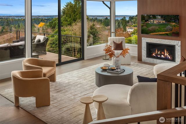 2627 96th Avenue NE, Clyde Hill, WA 98004