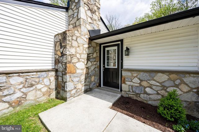 560 NORWOOD RD, Downingtown, PA 19335