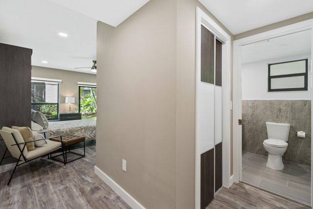11863 Wimbledon Circle 438, Wellington, FL 33414