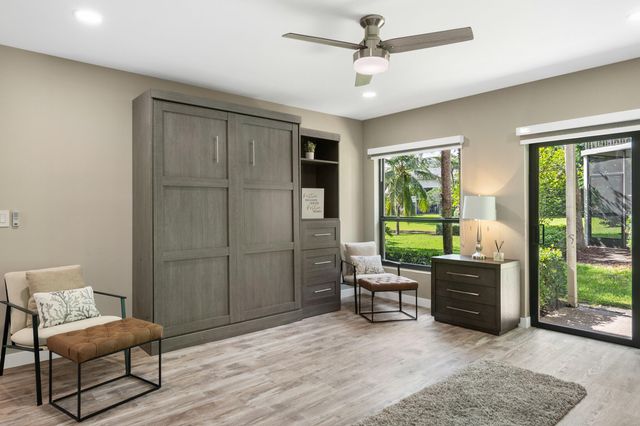 11863 Wimbledon Circle 438, Wellington, FL 33414