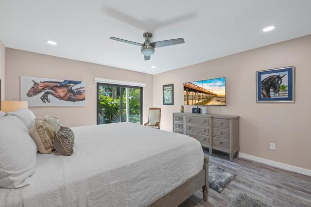 11863 Wimbledon Circle 438, Wellington, FL 33414