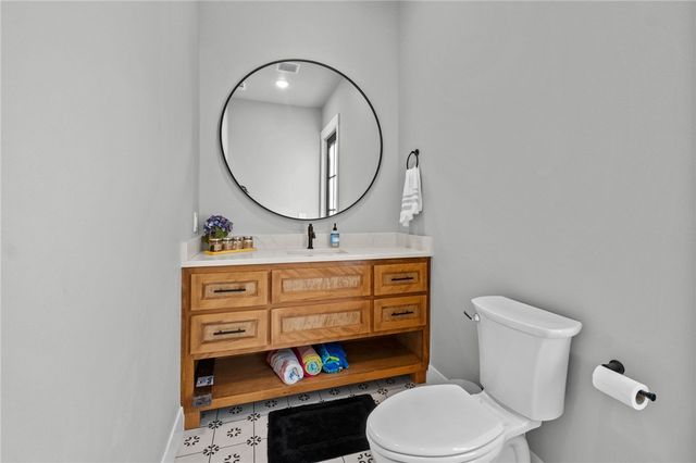 18291 Peterson Road, Gentry, AR 72734