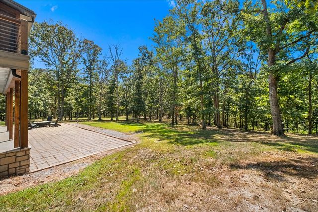 18291 Peterson Road, Gentry, AR 72734