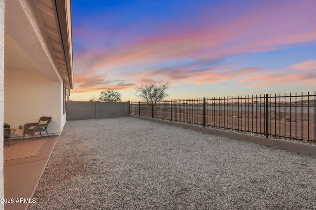 15540 W SMOKETREE Drive, Surprise, AZ 85387