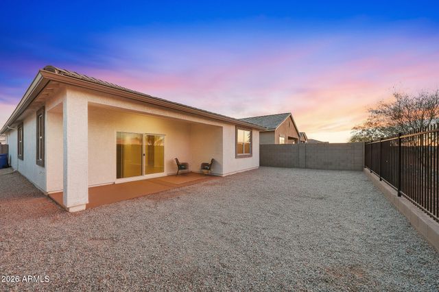 15540 W SMOKETREE Drive, Surprise, AZ 85387