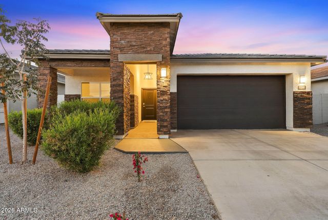 15540 W SMOKETREE Drive, Surprise, AZ 85387