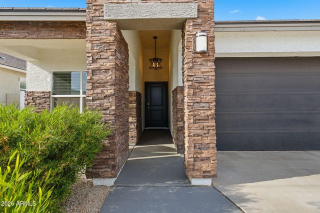 15540 W SMOKETREE Drive, Surprise, AZ 85387