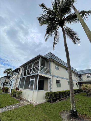 101 Brittany C C, Delray Beach, FL 33446