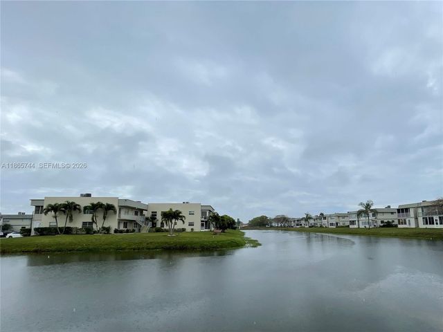 101 Brittany C C, Delray Beach, FL 33446