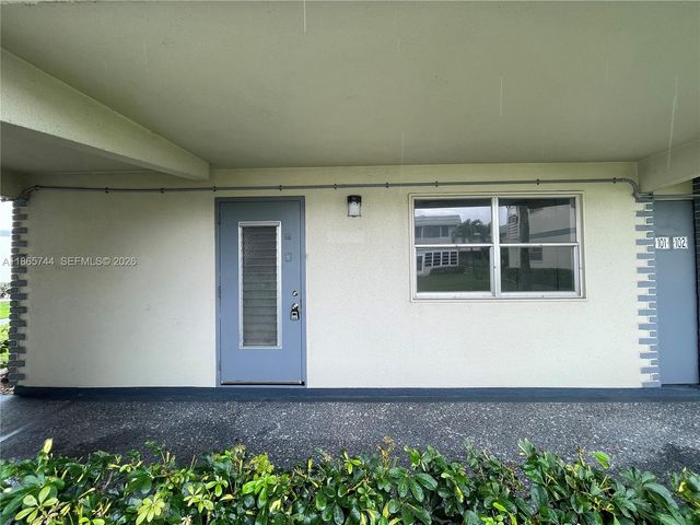 101 Brittany C C, Delray Beach, FL 33446