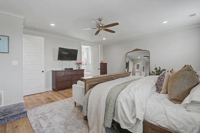 2711 TURKEY CREEK DR, Olive Branch, MS 38654