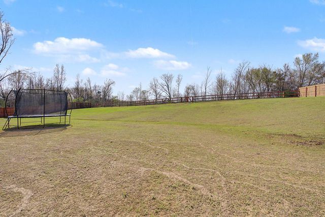 2711 TURKEY CREEK DR, Olive Branch, MS 38654