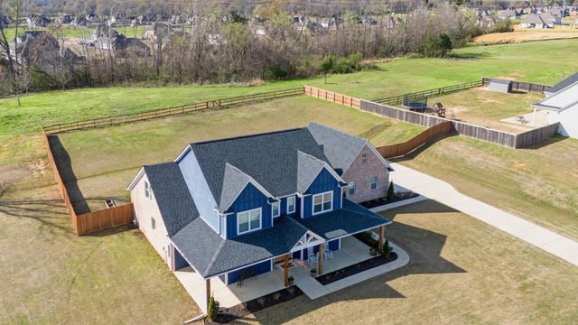 2711 TURKEY CREEK DR, Olive Branch, MS 38654