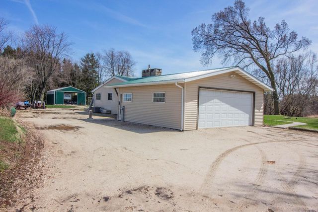 3919 Sunset ROAD, Sheboygan, WI 53081