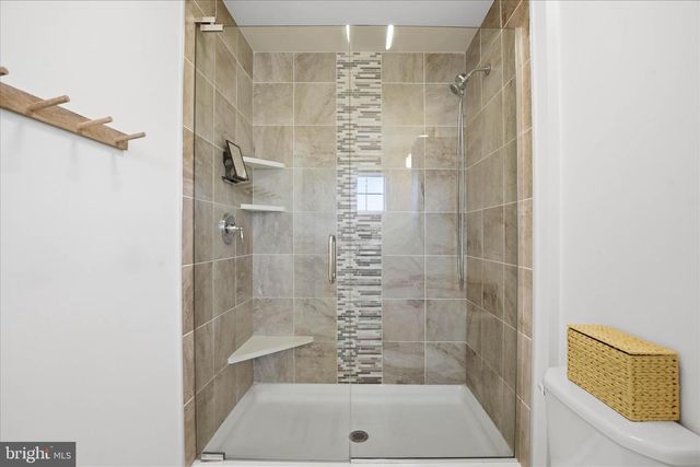 2429 SPRING WATER CIR, Lancaster, PA 17601