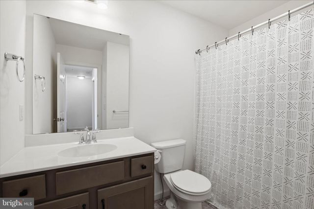 2429 SPRING WATER CIR, Lancaster, PA 17601