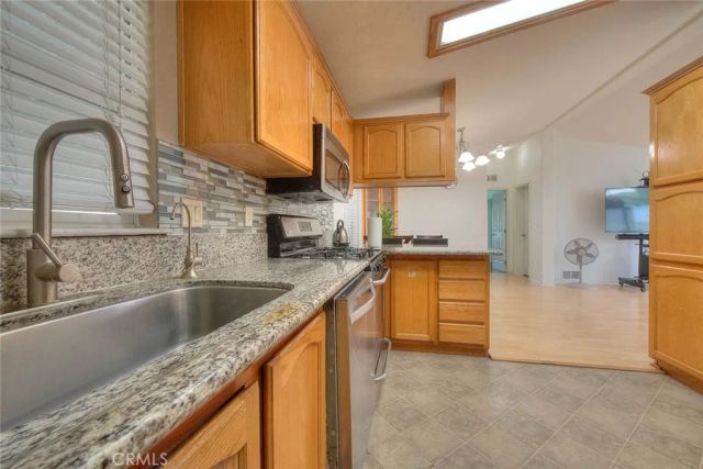 10800 Dale Avenue 110, Stanton, CA 90680
