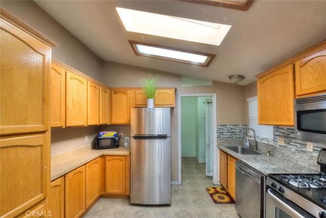 10800 Dale Avenue 110, Stanton, CA 90680