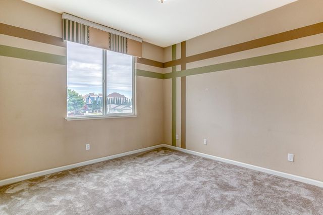 188 Thomsen Rd, Lathrop, CA 95330