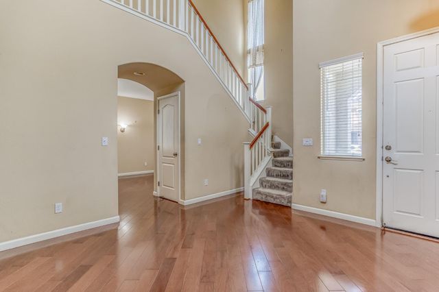 188 Thomsen Rd, Lathrop, CA 95330