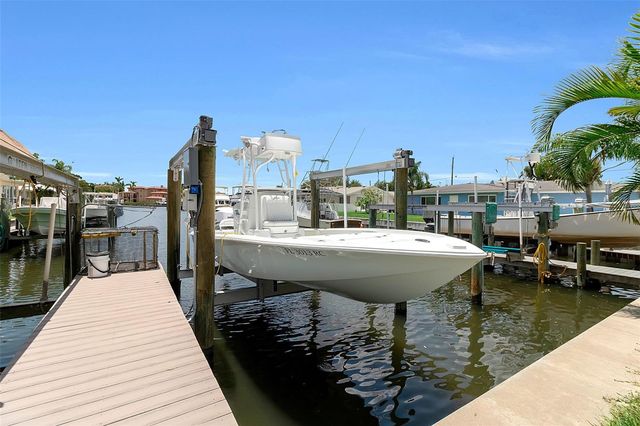 2307 10TH STREET W, Palmetto, FL 34221