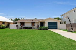 2307 10TH STREET W, Palmetto, FL 34221