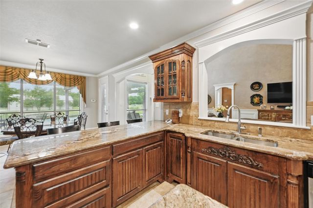 175 Robnett Road, Waxahachie, TX 75165