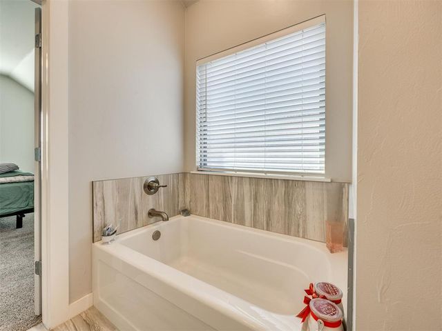 1412 NW 17th Place, Newcastle, OK 73065