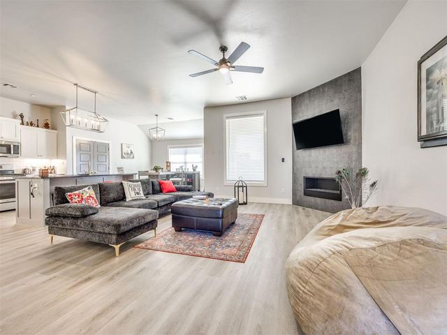 1412 NW 17th Place, Newcastle, OK 73065