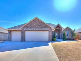 1412 NW 17th Place, Newcastle, OK 73065