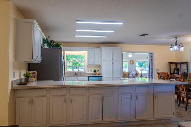 5264 SE 42nd Street, Okeechobee, FL 34974