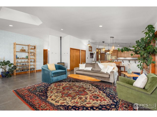 108 Lonestar Rd, Lyons, CO 80540